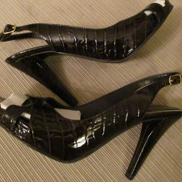 NWOT RALPH LAUREN ALLIGATOR EMBOSSED SHOES SALE - Picture 5 of 8